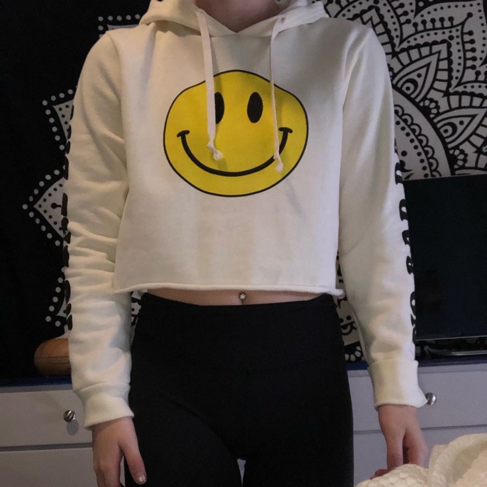 😃No Bad days cropped hoodie!😃